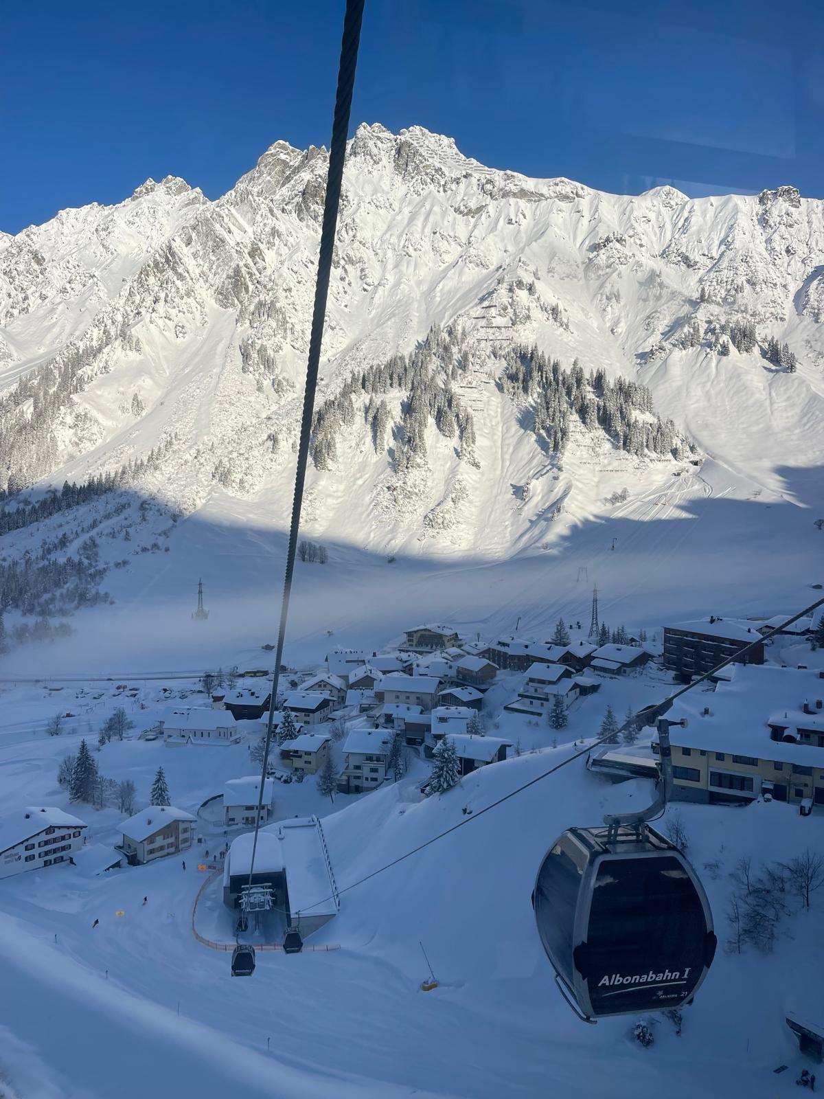 The Arlberg Motel - Direct access to ski lift in Stuben